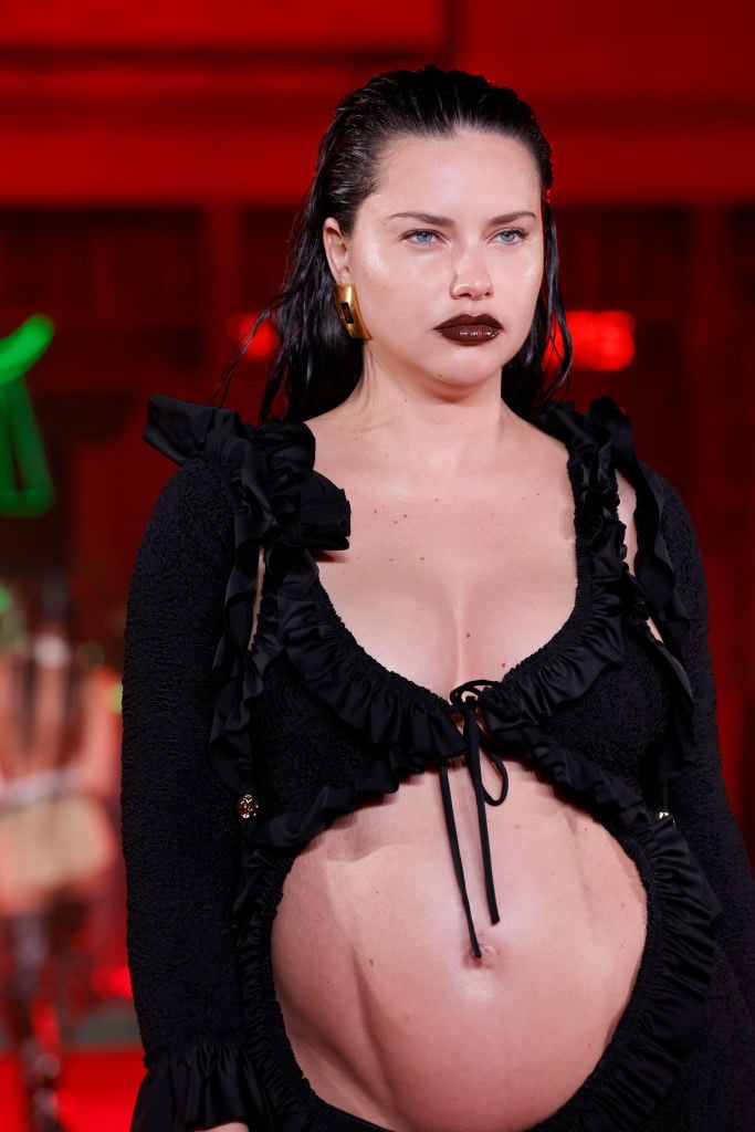 Adriana Lima Anuncia Gravidez